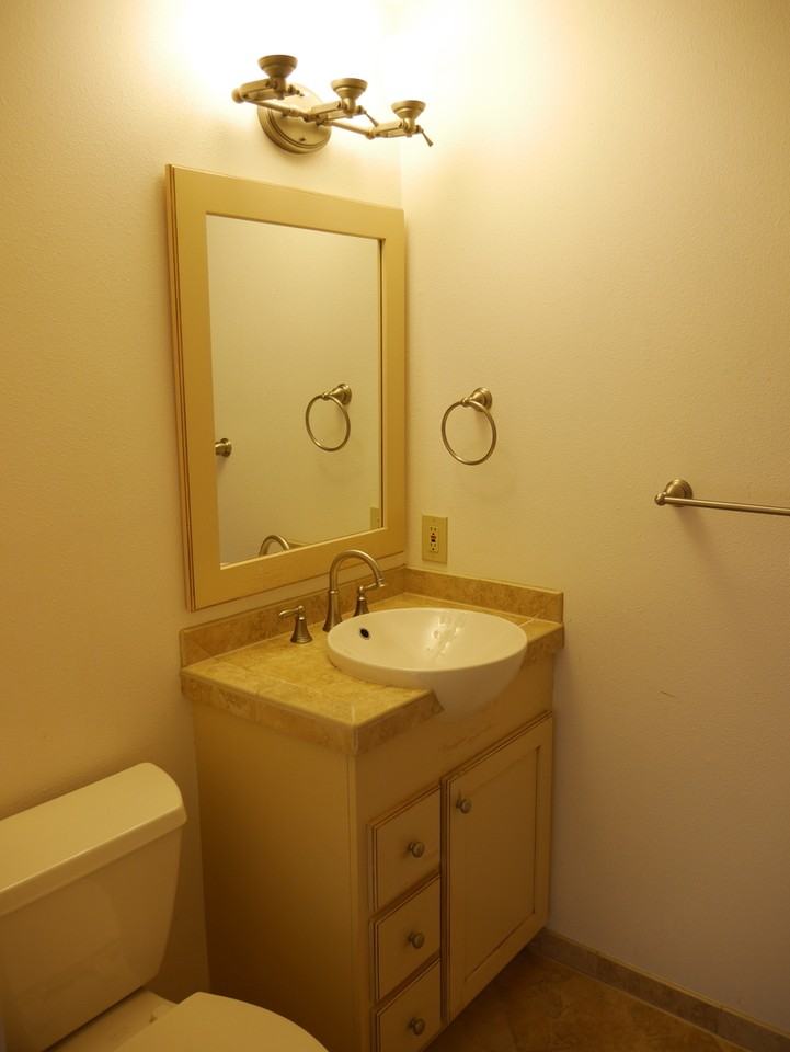 9318 Ne 121st Ct - Photo 6 of 17