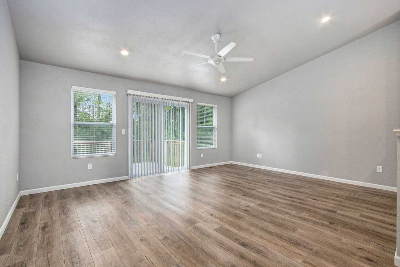 1730 Harper Grove Ln - Photo 5 of 23