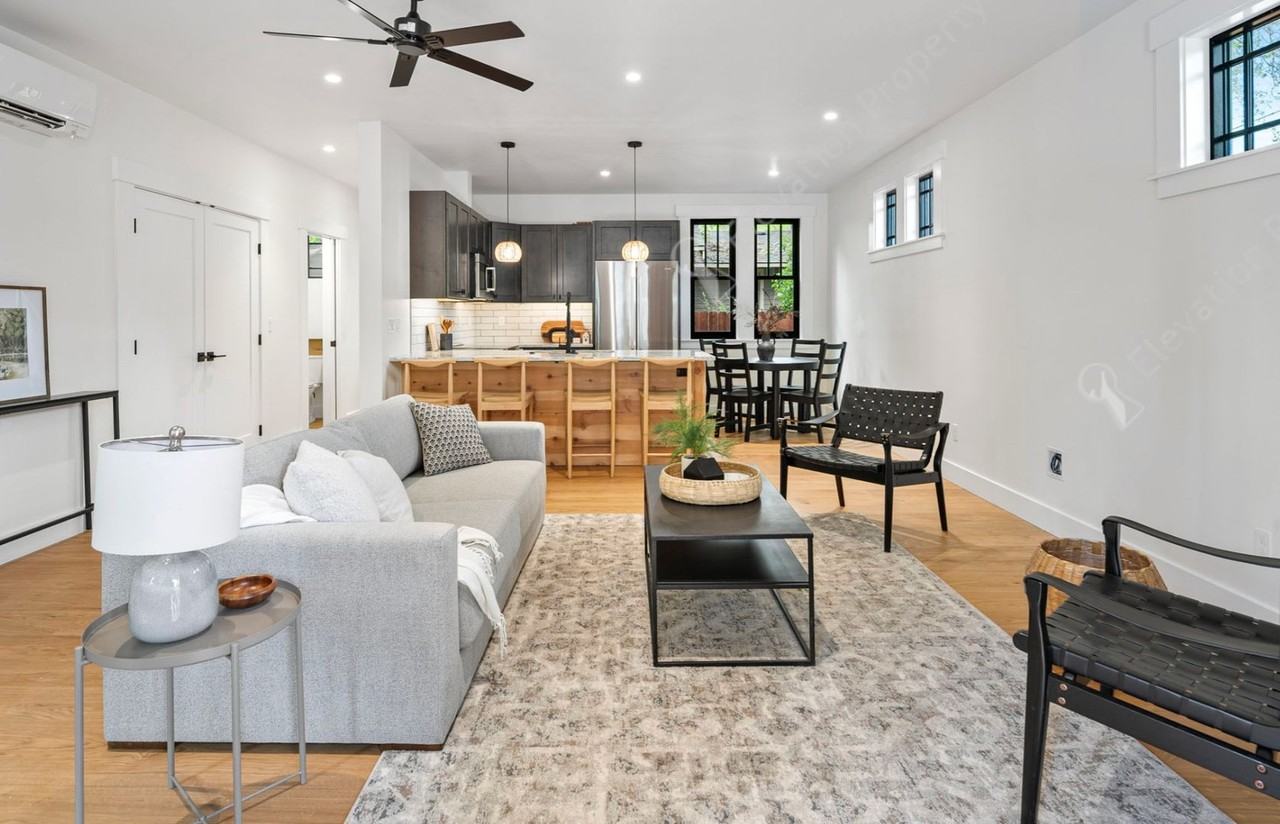 199 Nw Harriman St - Photo 3 of 24