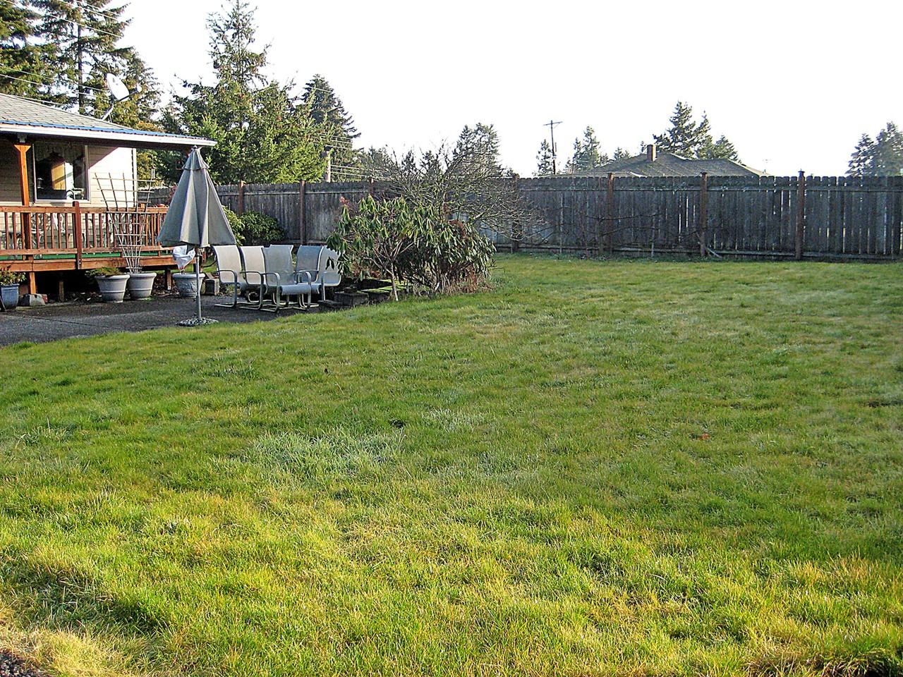 5206 72nd St E - Photo 2 of 19