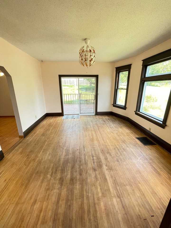 227 W Faribault St - Photo 6 of 27