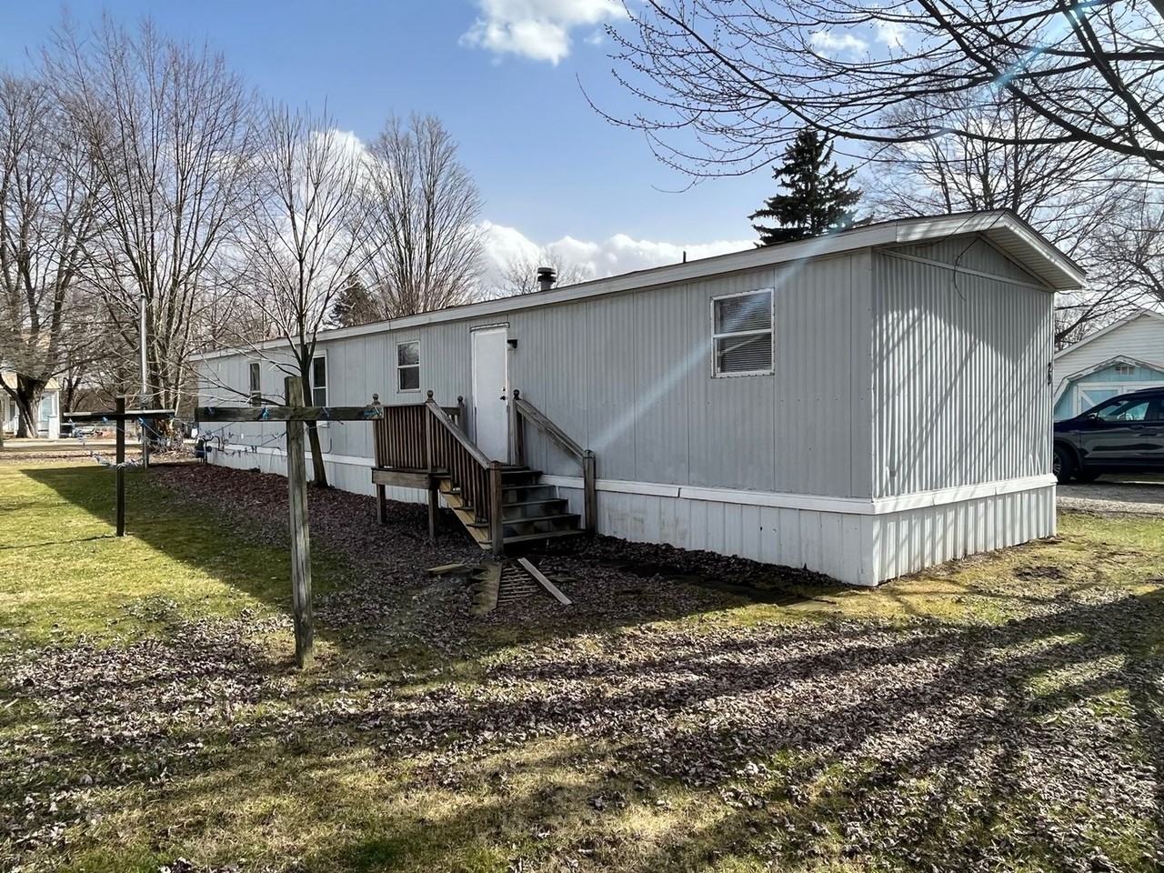 29 N Main St - Photo 2 of 22