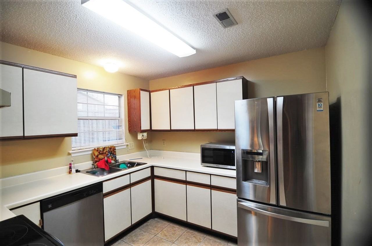 220 Knox Creek Trl Nw - Photo 2 of 12