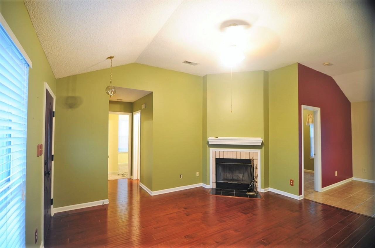 220 Knox Creek Trl Nw - Photo 3 of 12