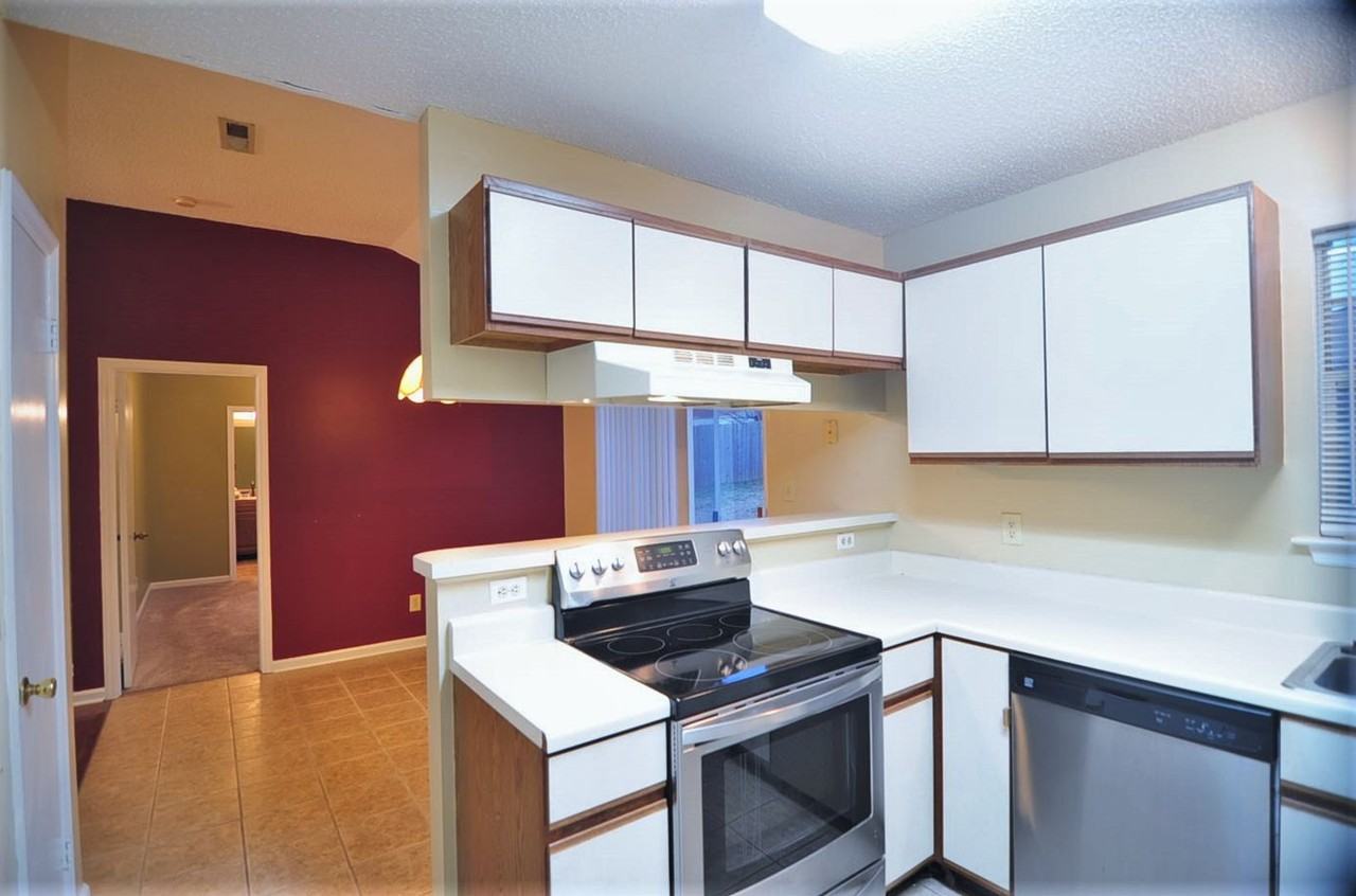 220 Knox Creek Trl Nw - Photo 5 of 11