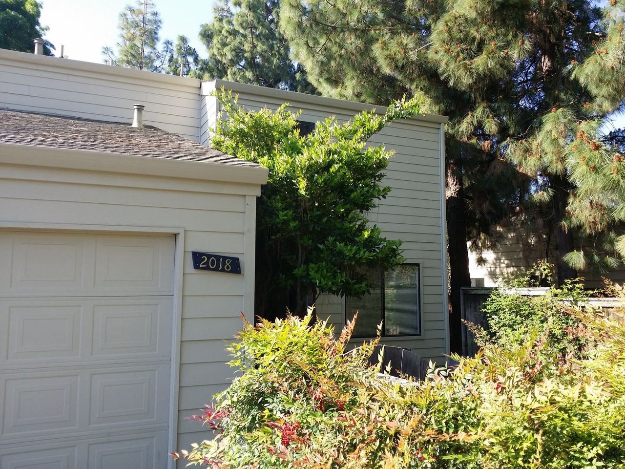 2018 Manet Pl - Photo 2 of 24