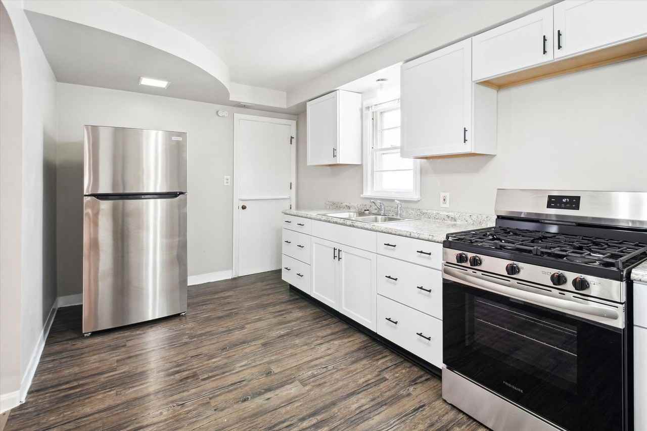 5215 E 115th St - Photo 6 of 25