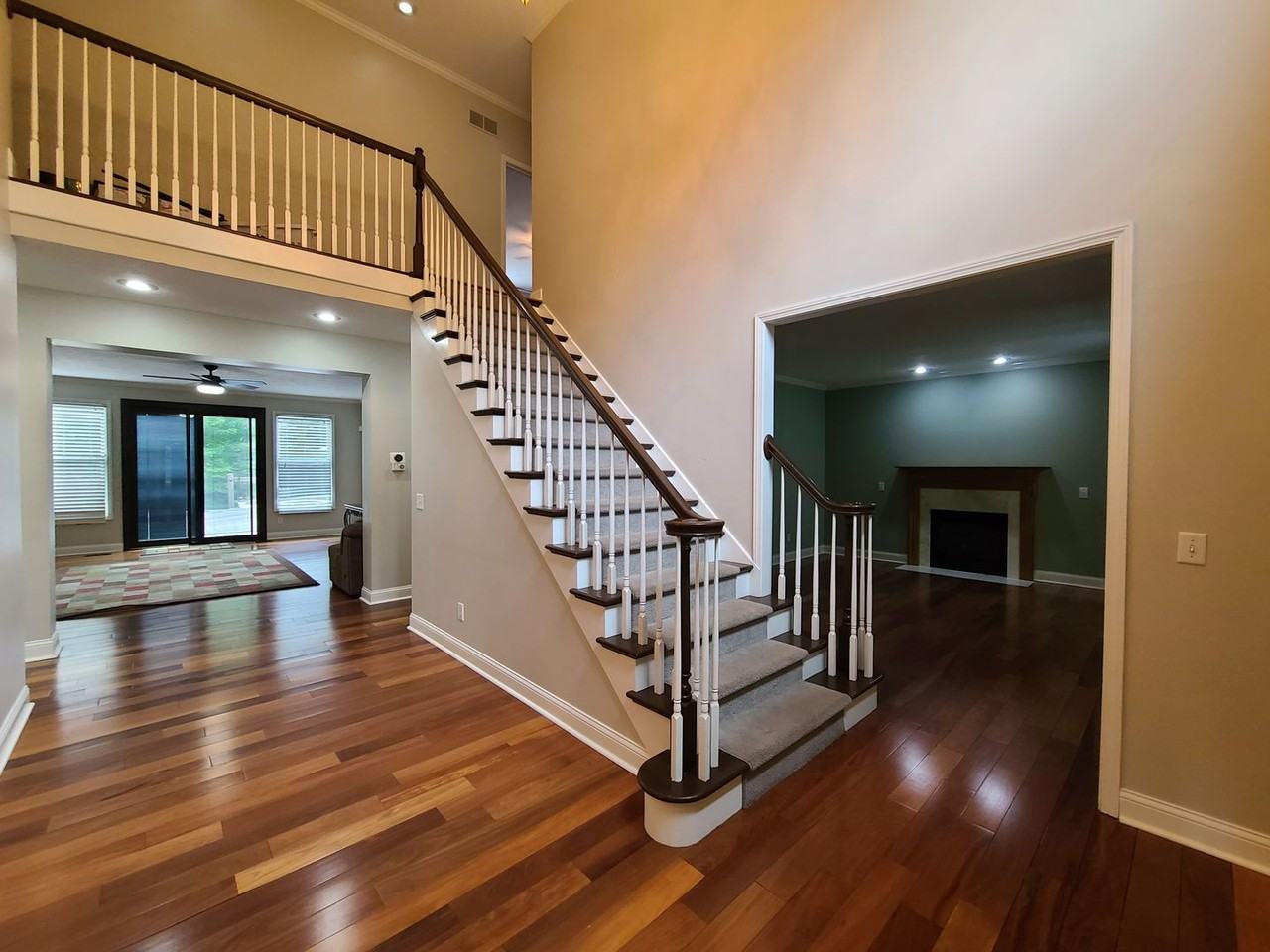 9440 Park Ridge Trl - Photo 3 of 50