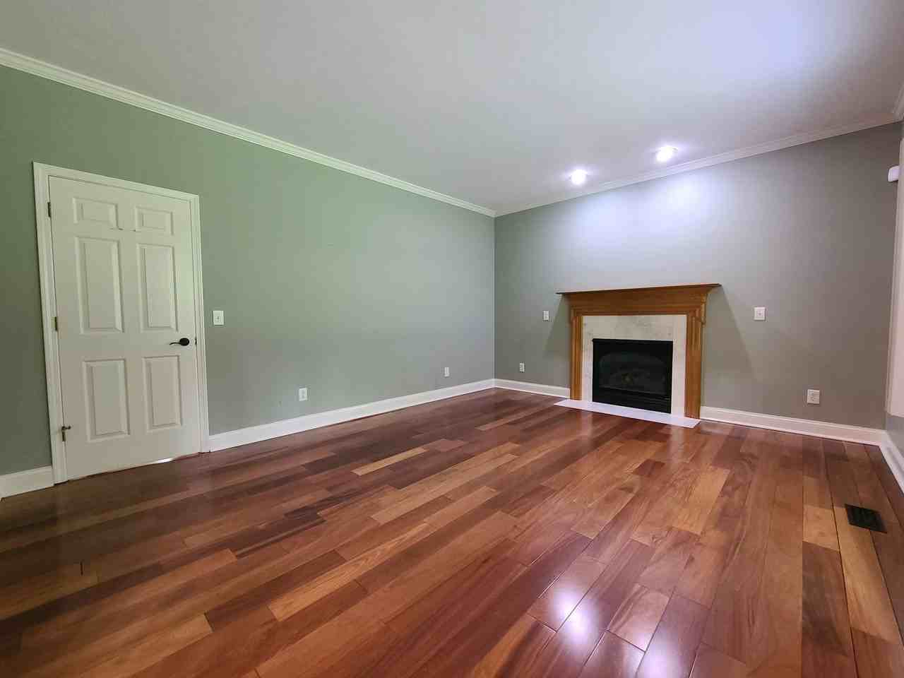 9440 Park Ridge Trl - Photo 7 of 50