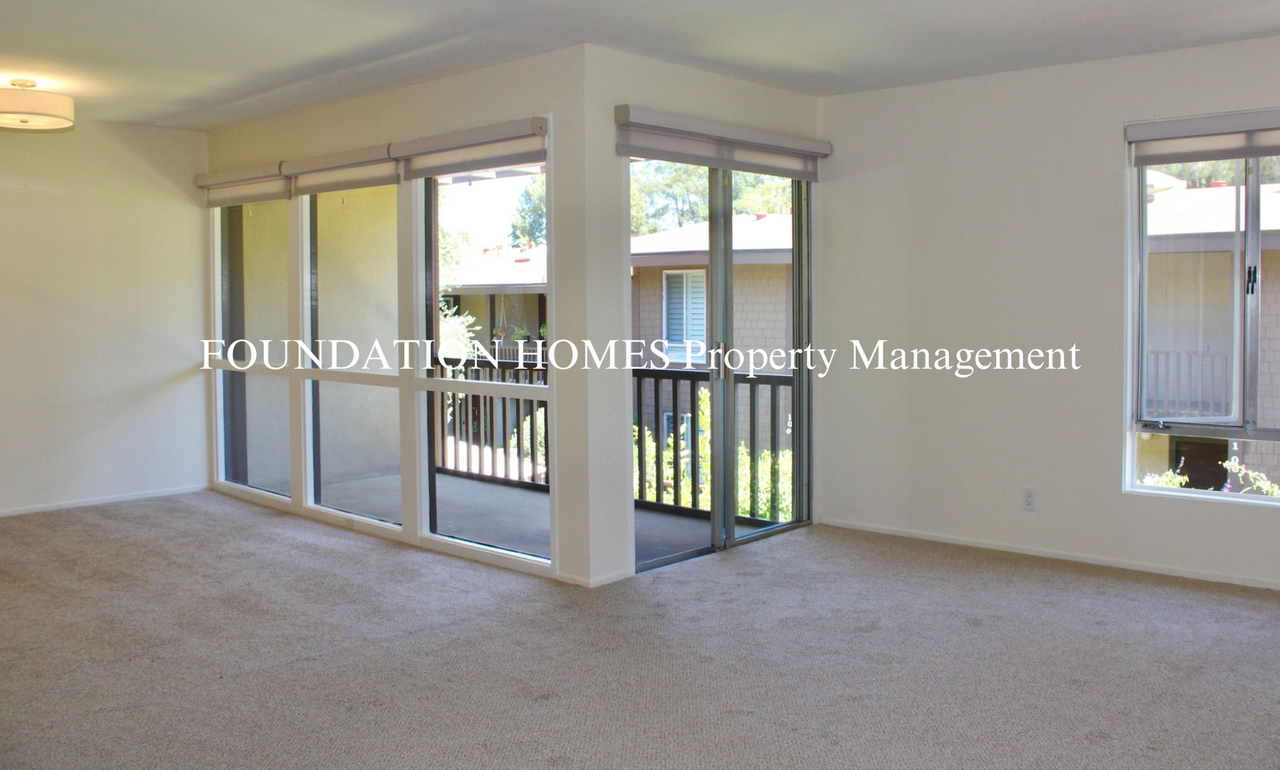 80 Surrey Ln - Photo 4 of 22