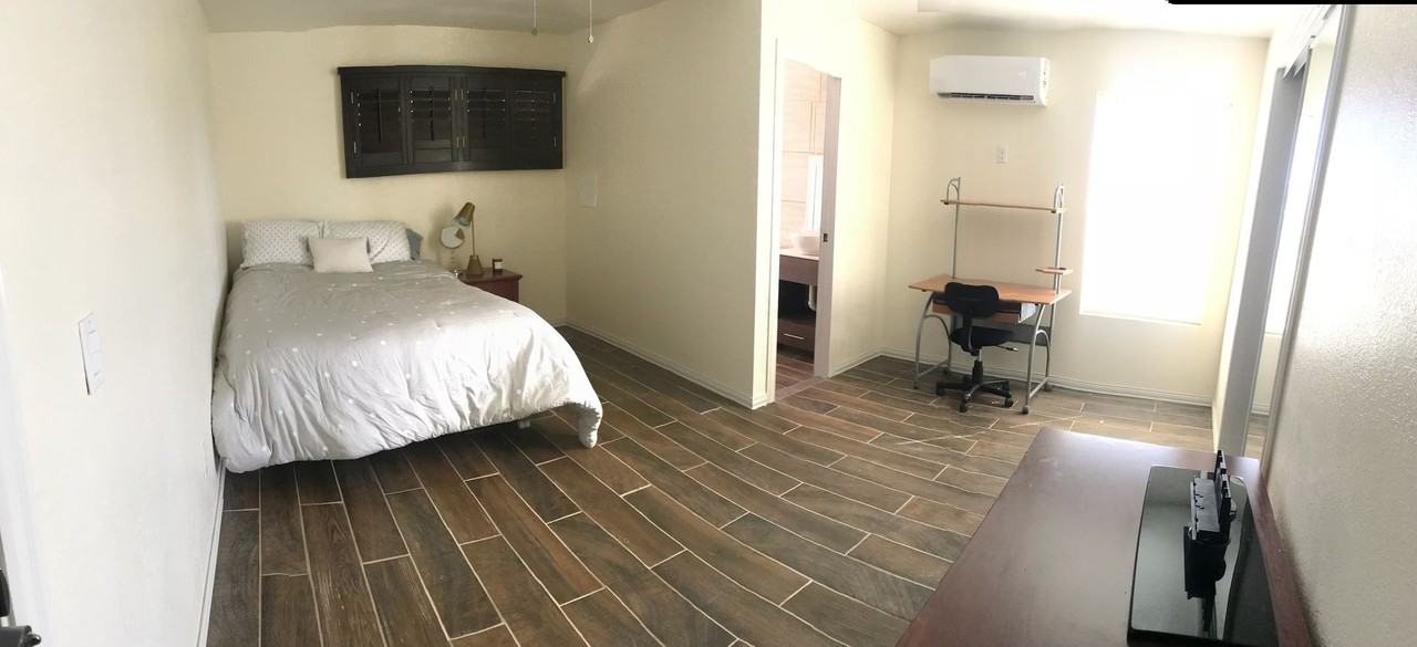 2113 N Campbell St - Photo 3 of 28