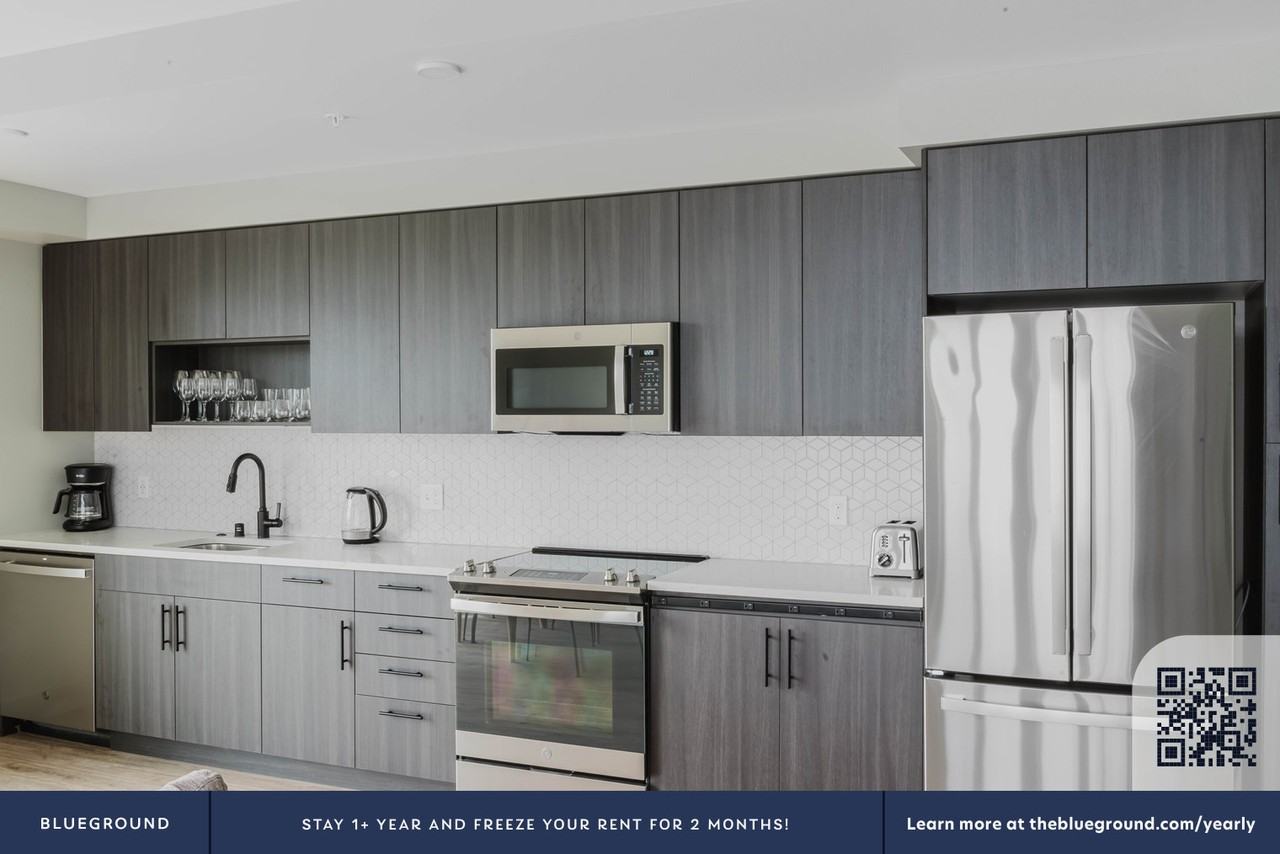 104 12th Avenue - Photo 7 of 29