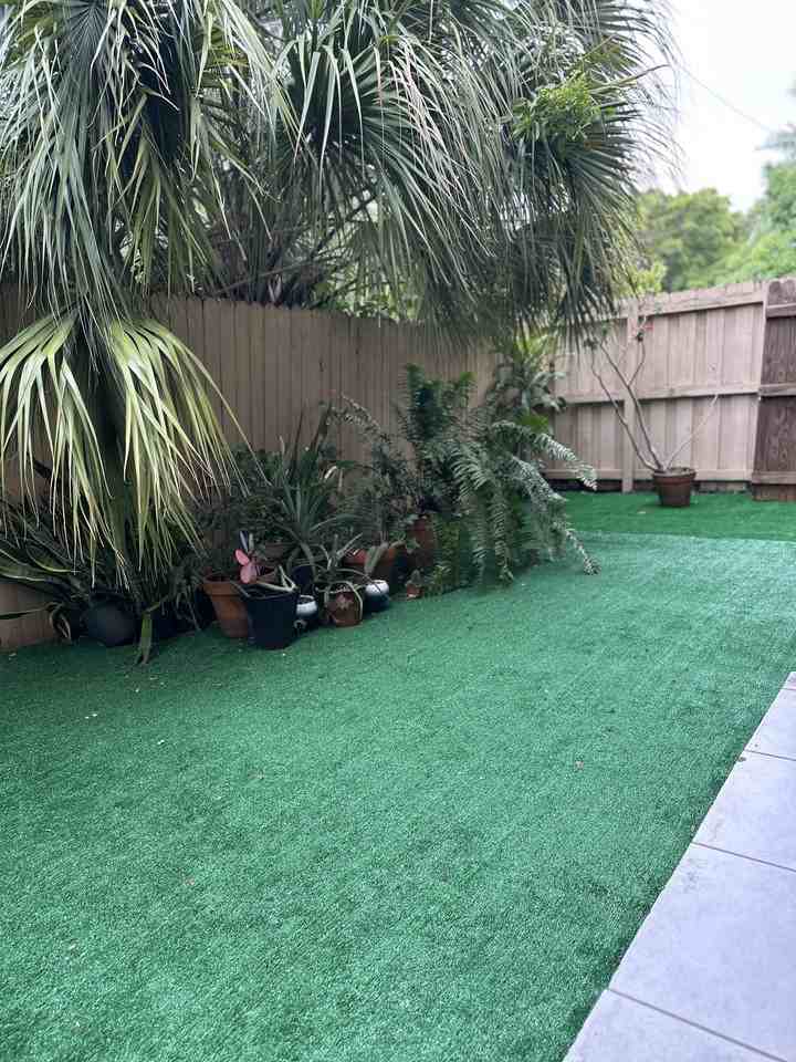 2145 Nw 19th Ter #102
