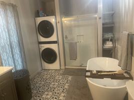 featured image of 940 W Main St #NA