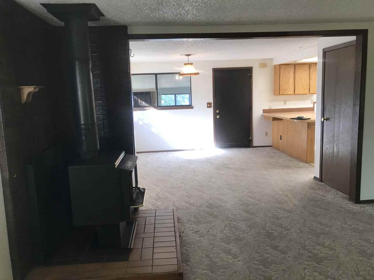 250 S 7th St #1 - Photo 3 of 14