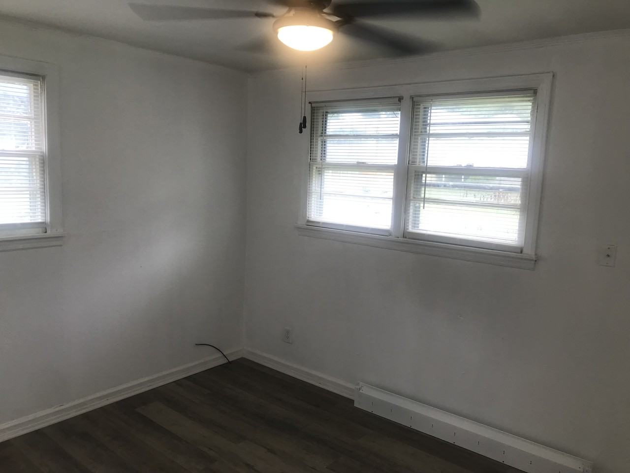 1221 Ferndale Ln #NA - Photo 6 of 9