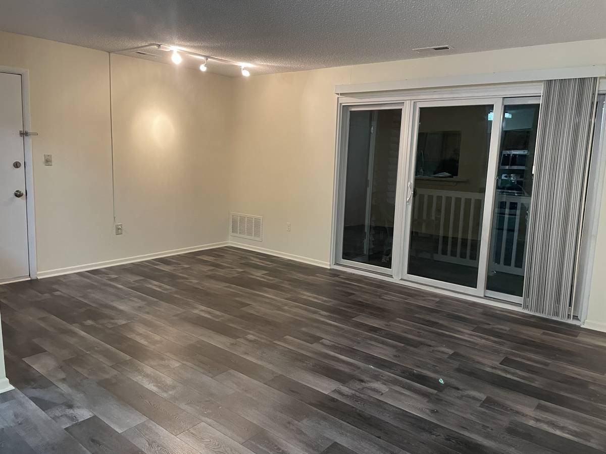 8101 Tamarron Dr #8101 - Photo 2 of 13