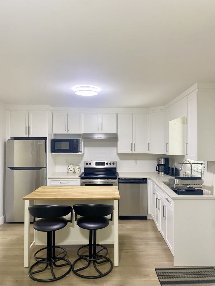 1838 Lemax Avenue - Photo 2 of 17