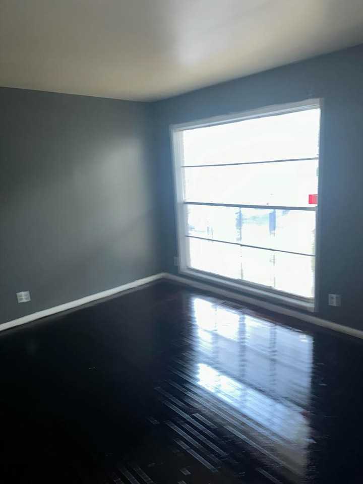 314 Alabama Ave - Photo 3 of 8