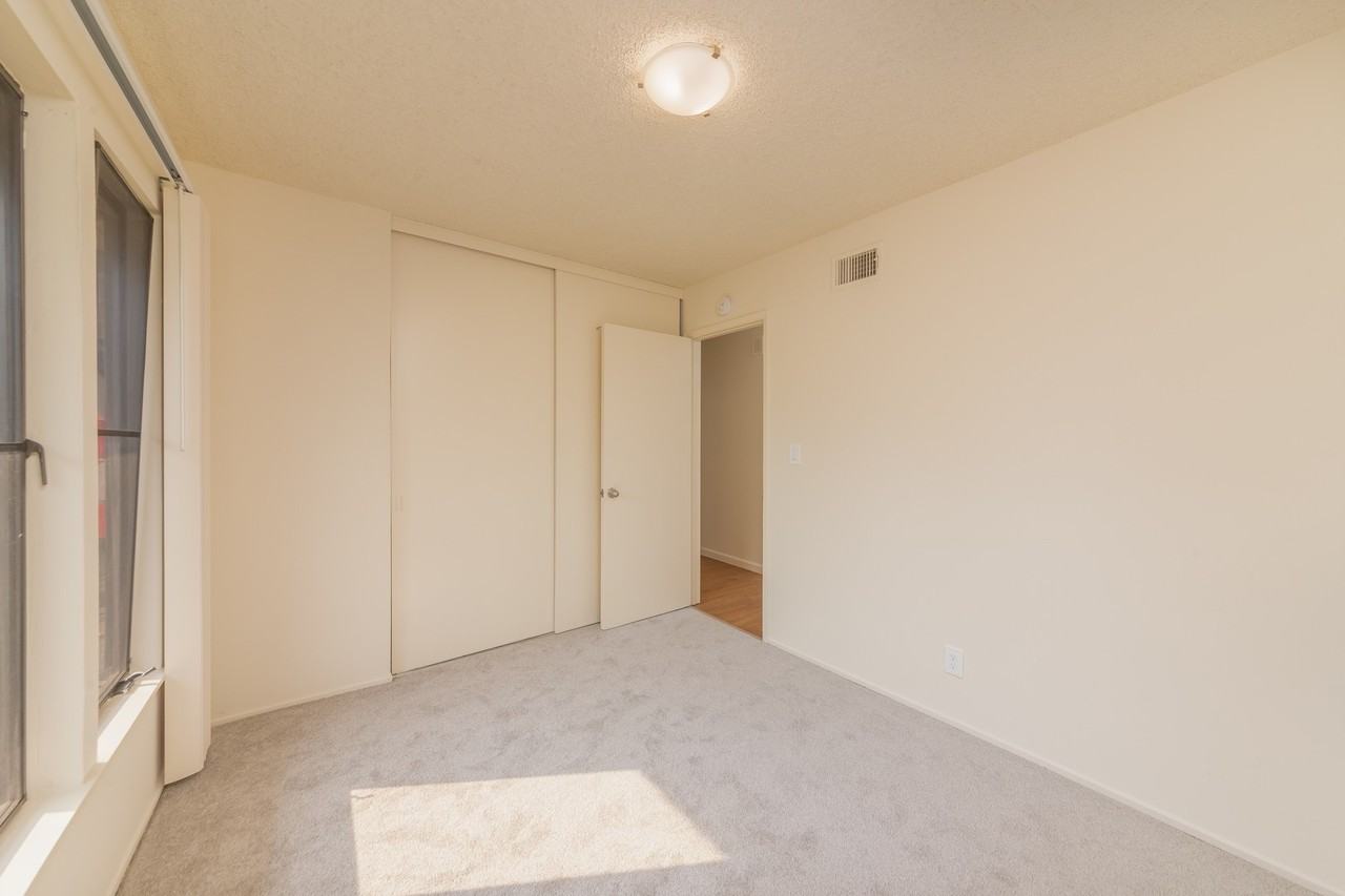 Camelback North Apartments CNM - Photo 4 of 50