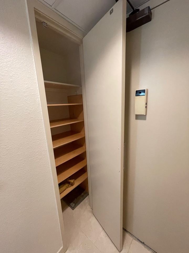 2499 Kapiolani Boulevard #3001 - Photo 2 of 31