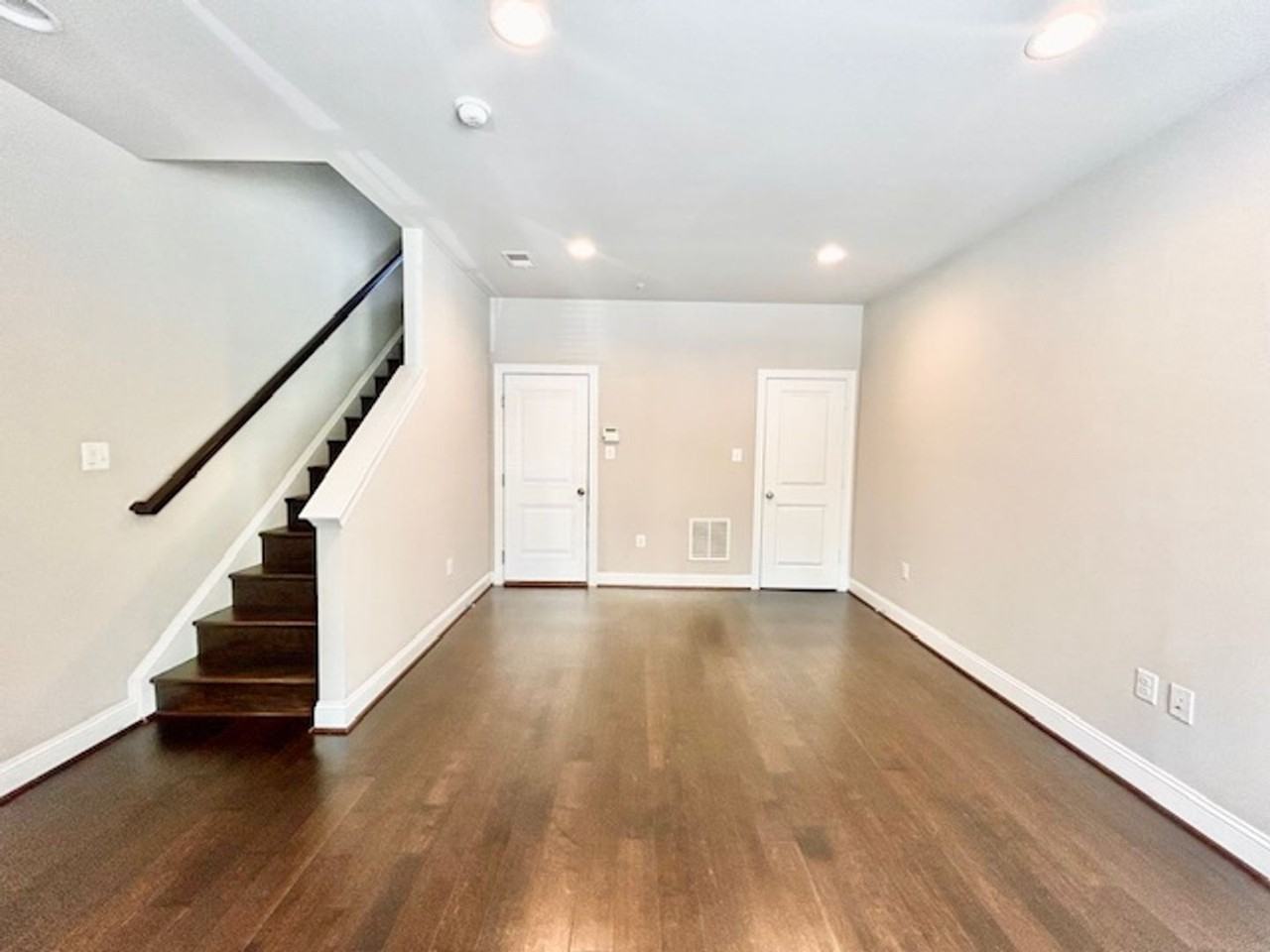 1315 S Quinn St - Photo 3 of 40