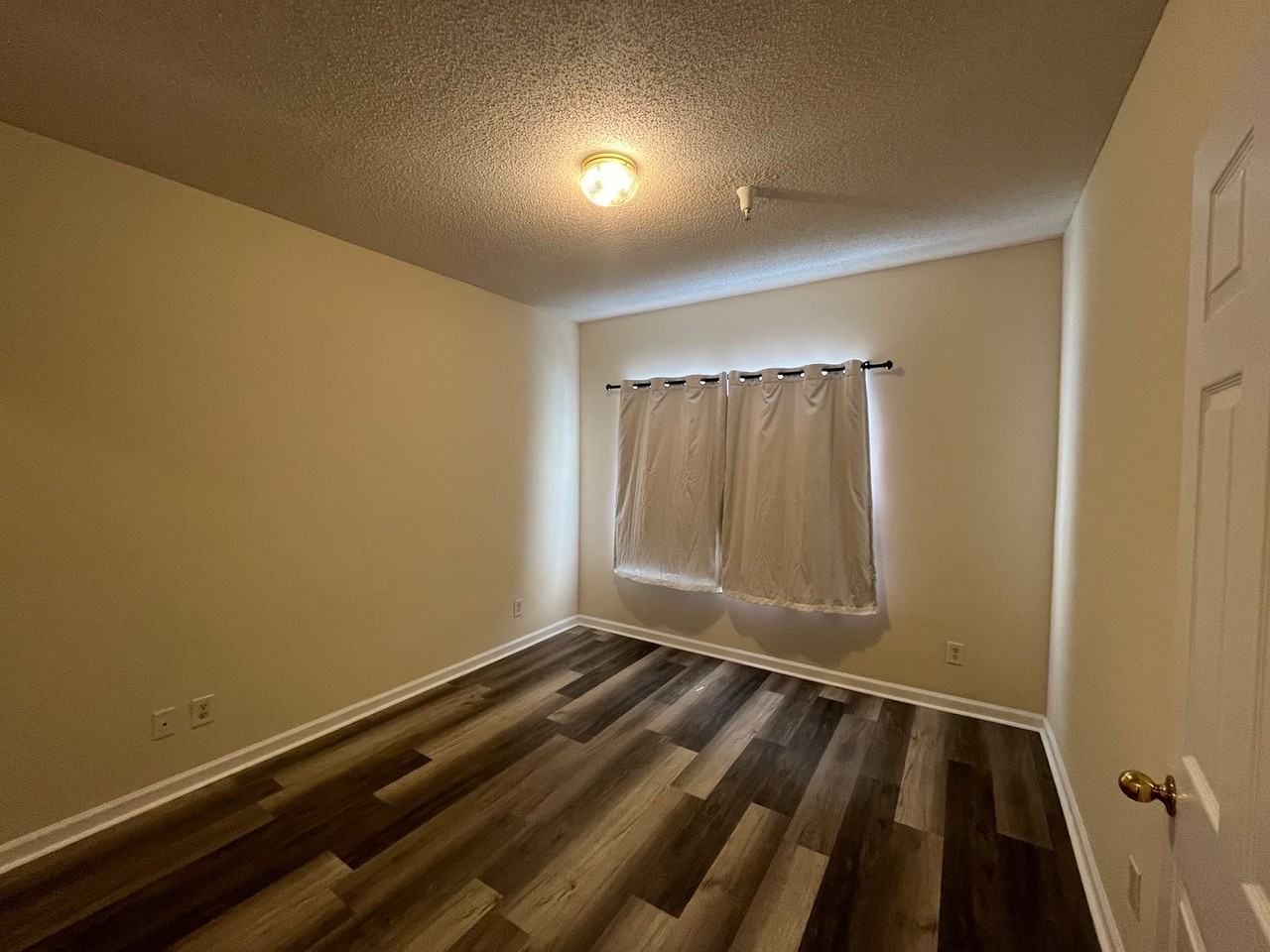 3204 Walden Park Dr - Photo 7 of 10