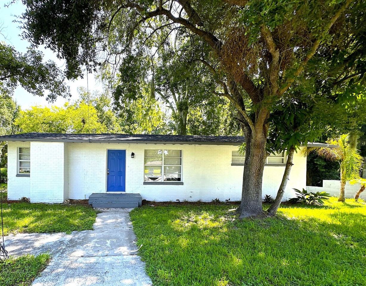 723 Madison Ave - Photo 2 of 35