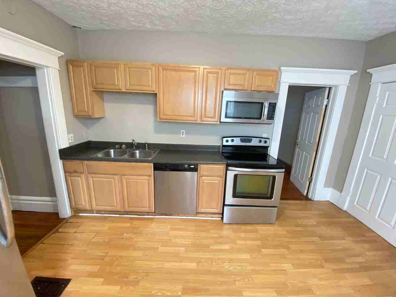 171 E Northwood Ave - Photo 3 of 13