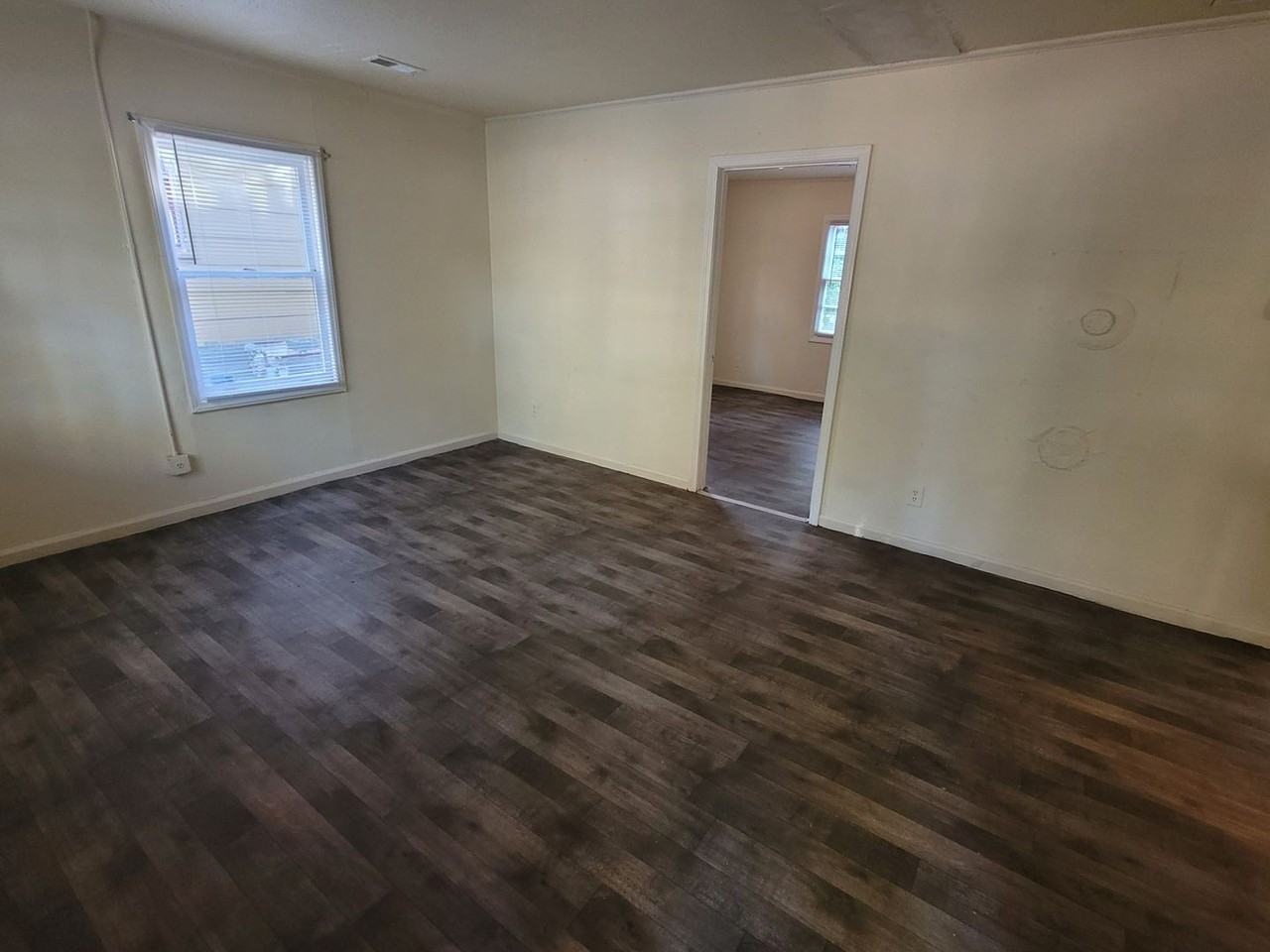 5530 Randall Ave - Photo 2 of 11