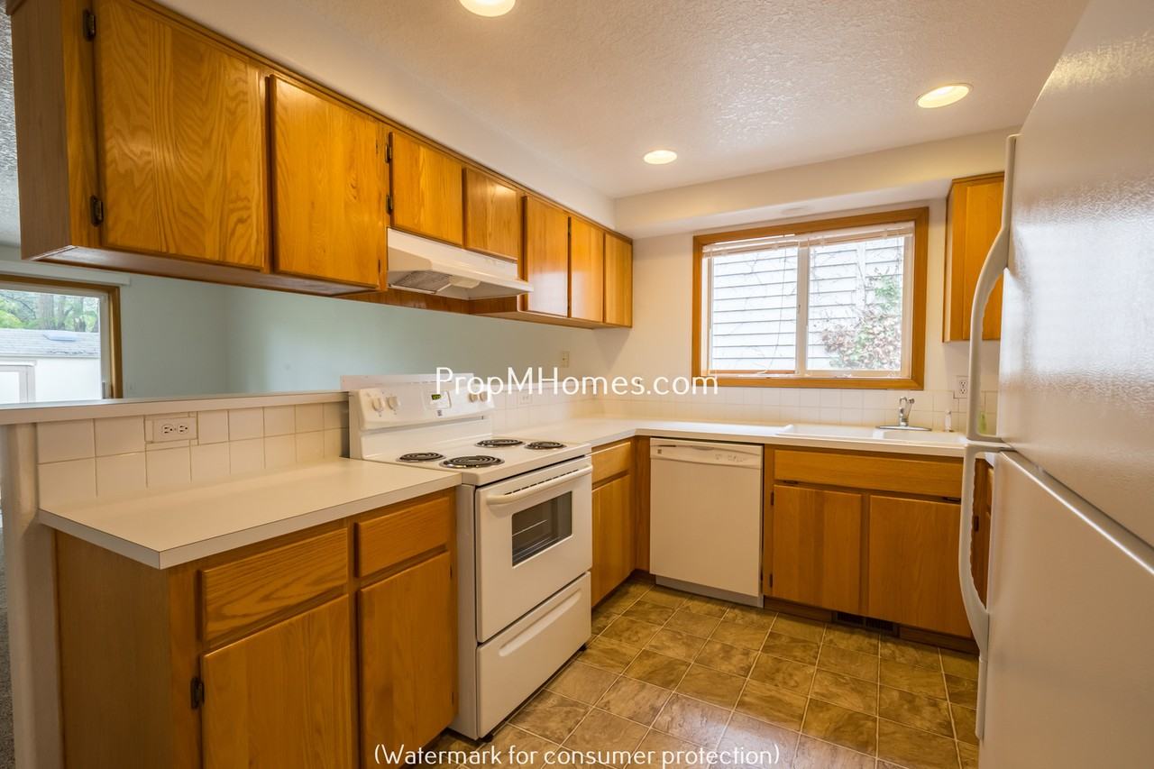 20765 Sw Eggert Way - Photo 5 of 20