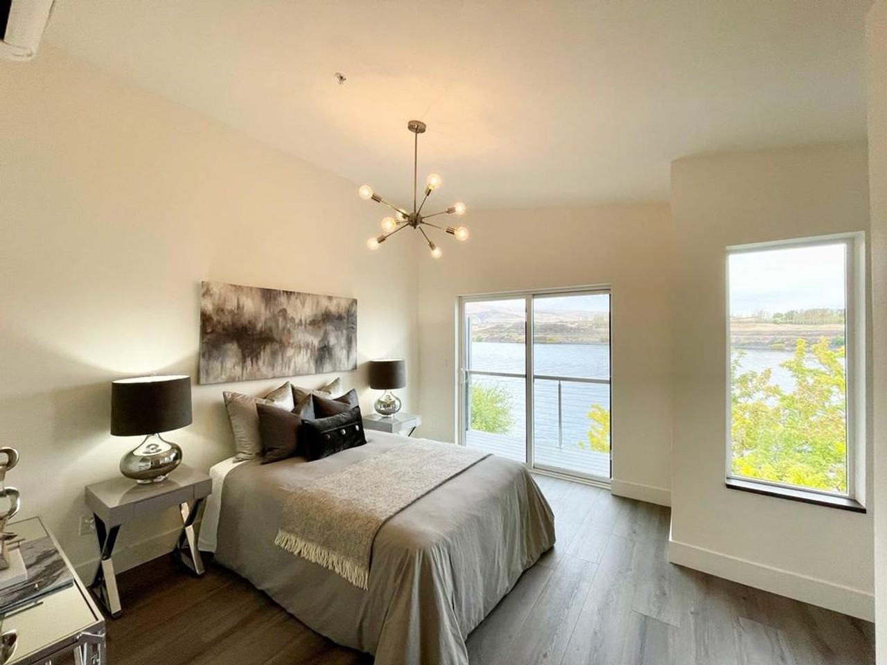 3785 3785 - 3787 Klindt Dr - Photo 4 of 9