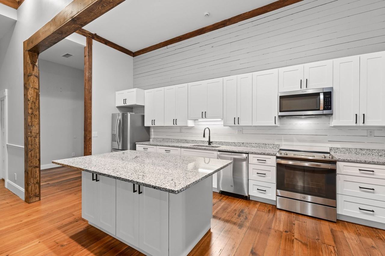 16 Main Street - Photo 2 of 22