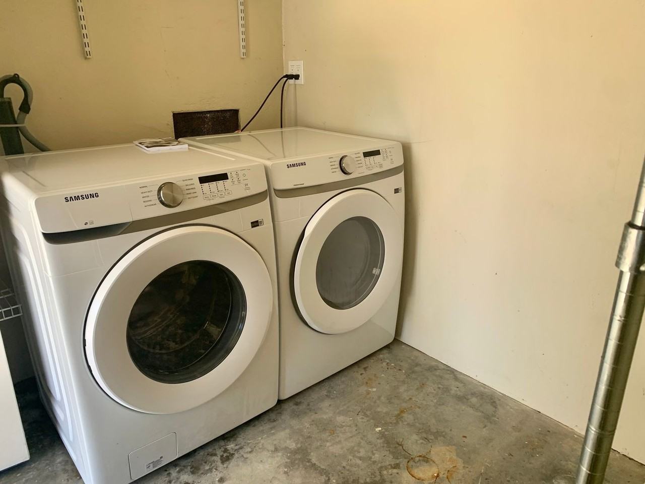 22 Via Buena Vista - Photo 2 of 10