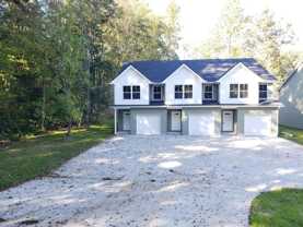 955 Center Rd - Photo 1 of 1