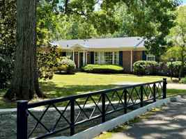 featured image of 3905A Trimble Rd