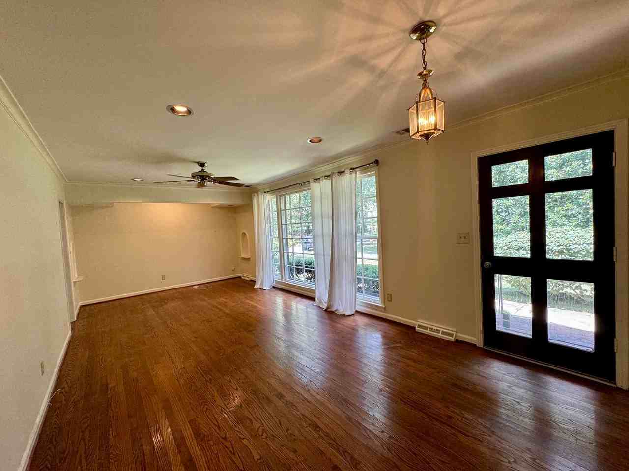 3905A Trimble Rd - Photo 3 of 25