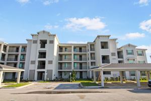 featured image of 12320 Wellen Golf St #104
