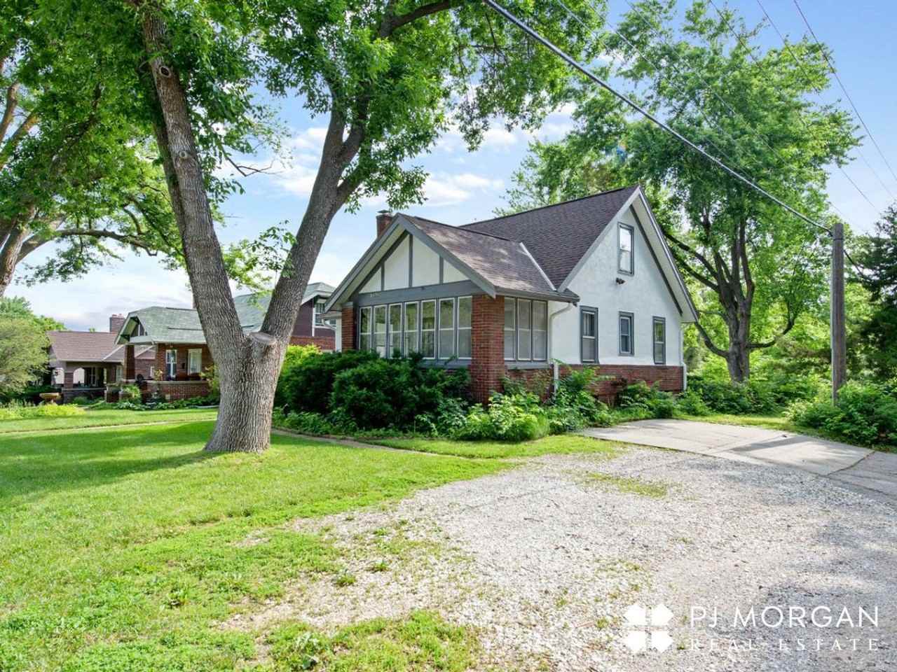 1101 N 50th St - Photo 2 of 21