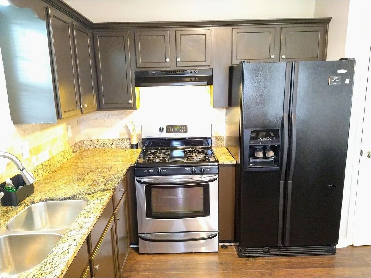 1935 Venesa Cir - Photo 4 of 40