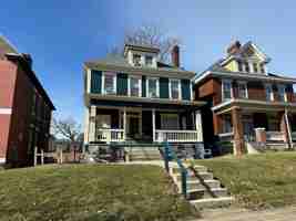 featured image of 1973 N 4th St
