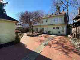 featured image of 2086 Iuka Ave