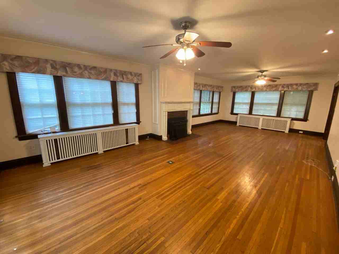 2086 Iuka Ave - Photo 6 of 20