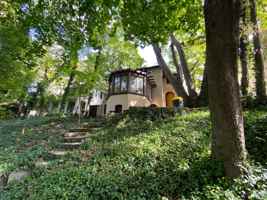 featured image of 2076 Iuka Ave