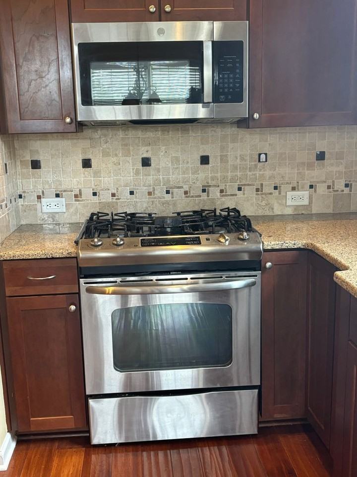 3003 Harrier St - Photo 3 of 22
