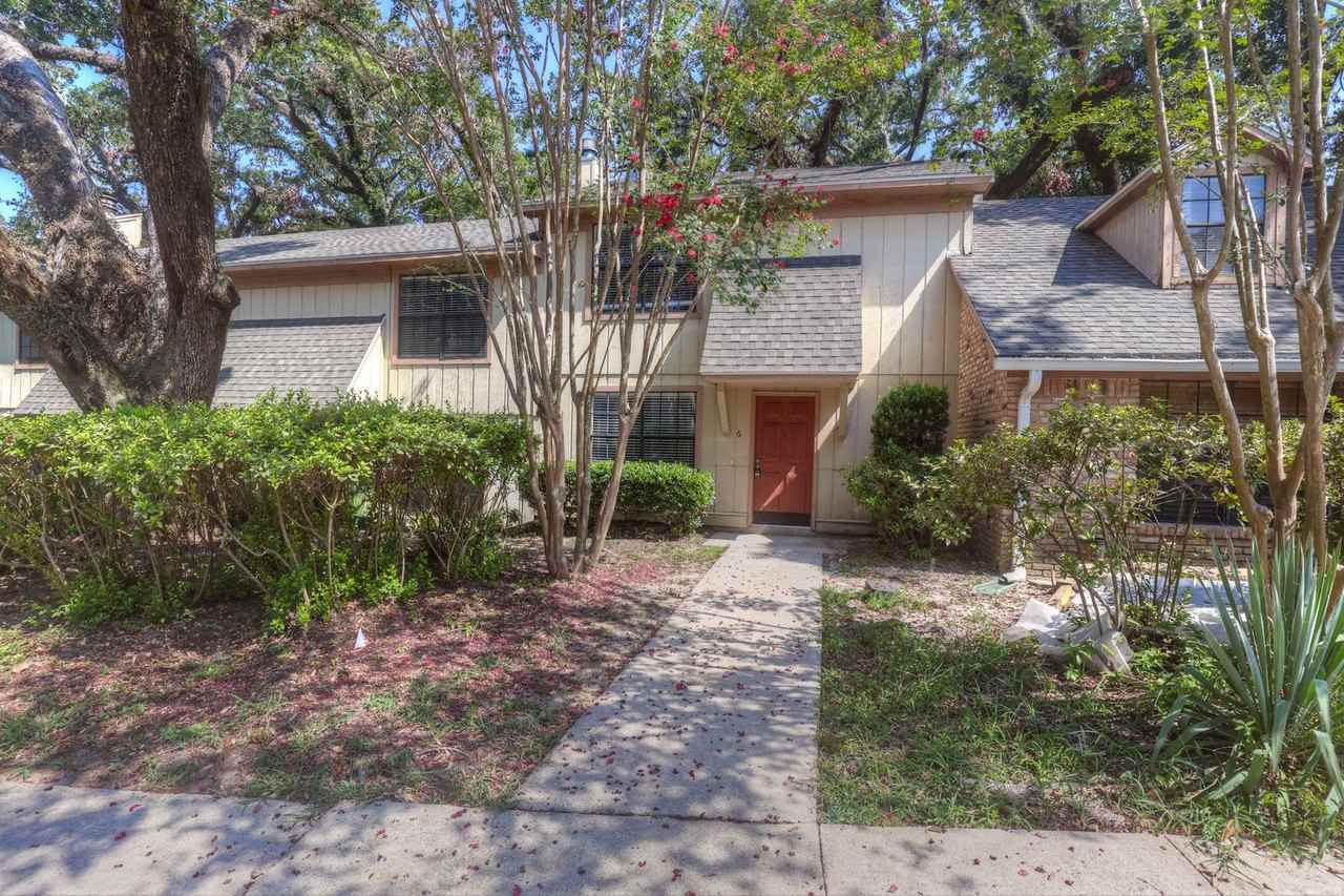 *Shadowwood Apartments - Photo 2 of 11