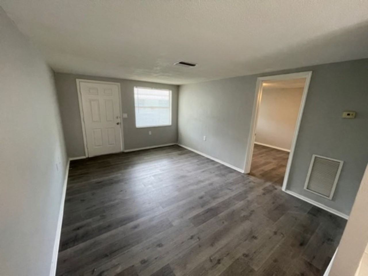 5635 Golden Nugget Dr - Photo 3 of 16