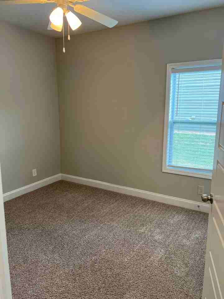 245 Towes Ln - Photo 6 of 20