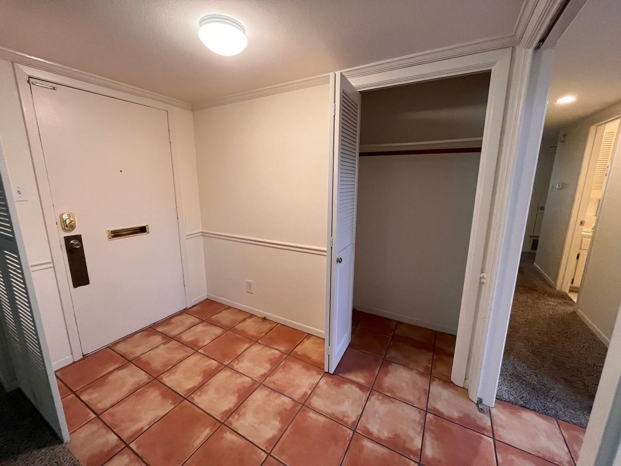1700 Barton Hills Dr - Photo 2 of 38