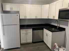 600 NE - Photo 1 of 1